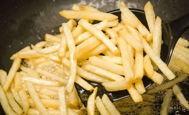 Problems and development countermeasures in the development of French fries